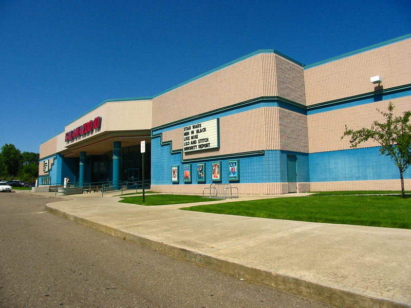 GQT Kalamazoo 10 - July 2002 (newer photo)